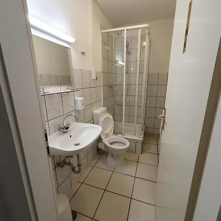 Appartamento 1 Hildesheimer Str.357,1.og, 3 X Sz, *