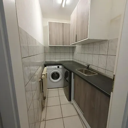 Apartment 1 Hildesheimer Str.357,1.og, 3 X Sz,